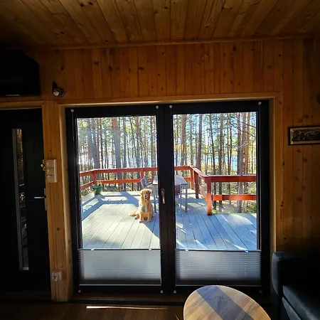 W Lesie Przy Jeziorze Holiday home Kamien (Pomerania)